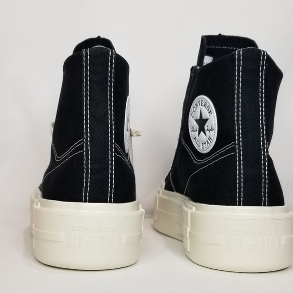 Converse CTAS Platform Cruise Hi Tops Brand New Women's 6.5  Black A04689C NWT - Picture 6 of 9